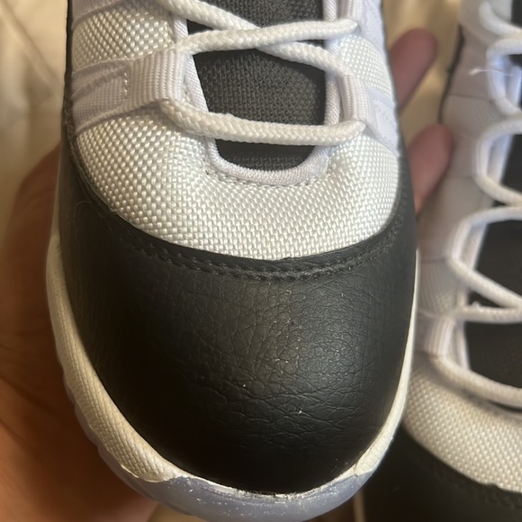 BOYS Shaq sneakers - Picture 5 of 6